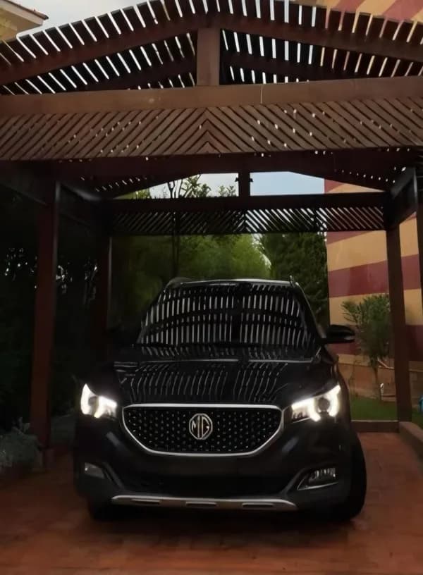 MG ZS 2022
